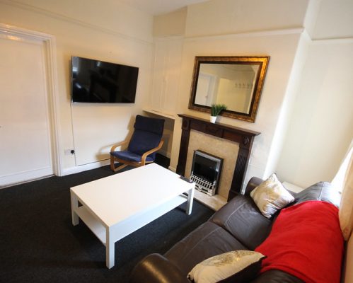 Lounge @ #3 Gordon St