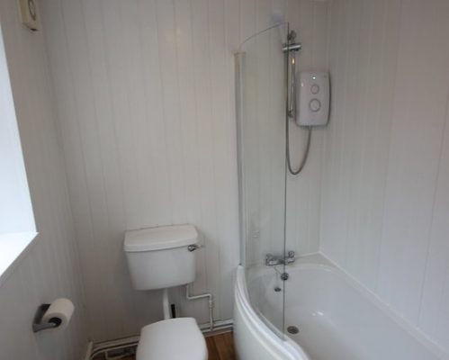 Bathroom @ #3 Gordon St