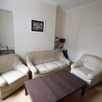 Lounge @ Wentworth Road