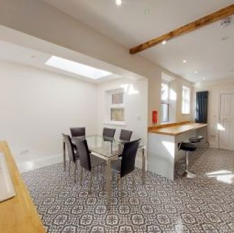 92 Eldon resized kitchen